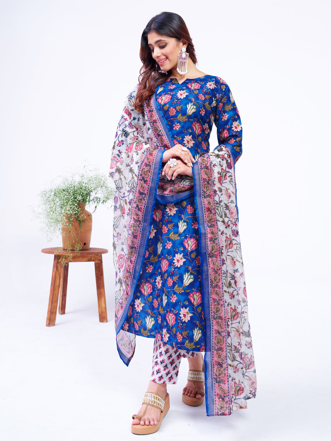 Women's Cotton Blend Printed Kurti Pant Dupatta Set