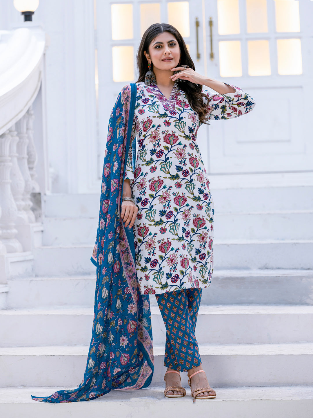 Women's Rayon Printed Kurti Pant Dupatta Set