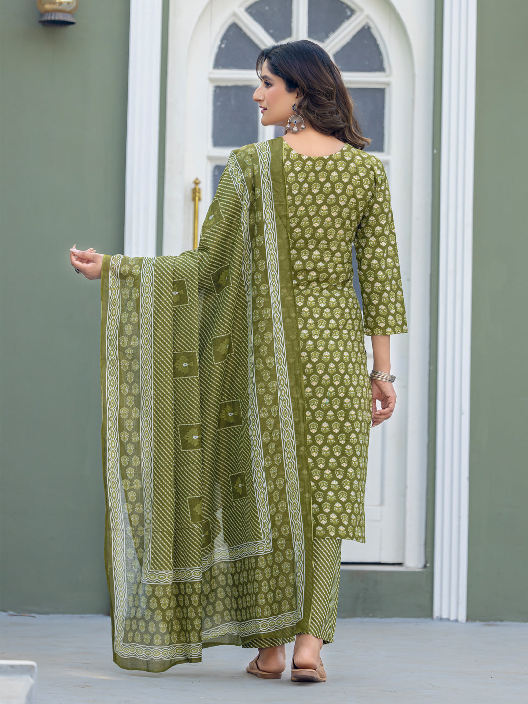 Women's Rayon Printed Kurti Pant Dupatta Set