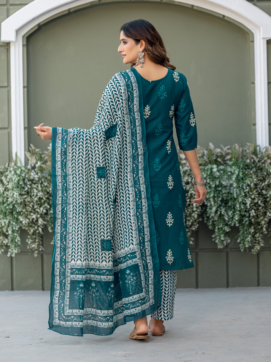 Women's Rayon Printed Kurti Pant Dupatta Set