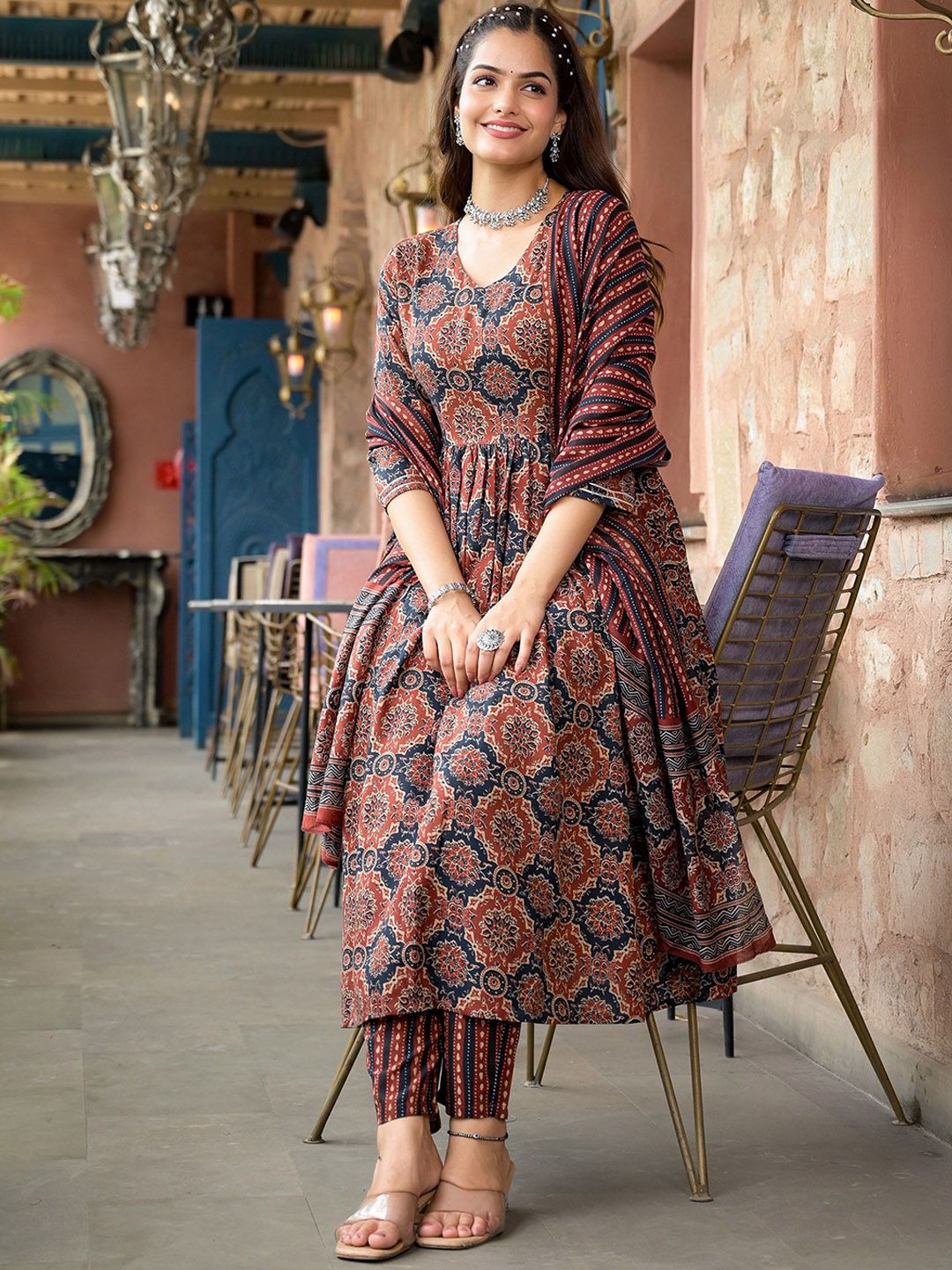 Women's Rayon Printed Kurti Pant Dupatta Set