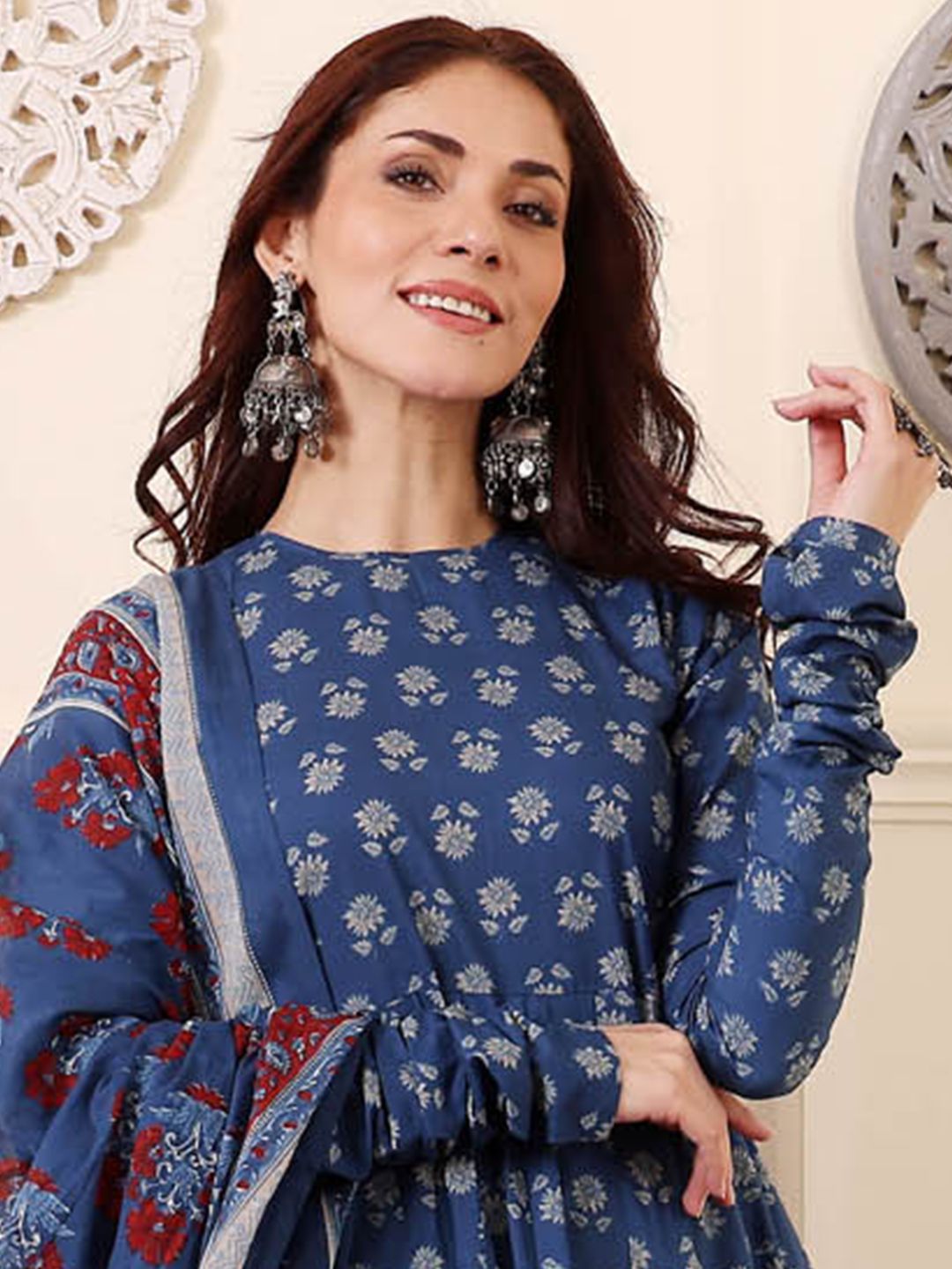 Women's Rayon Printed Kurti Pant Dupatta Set